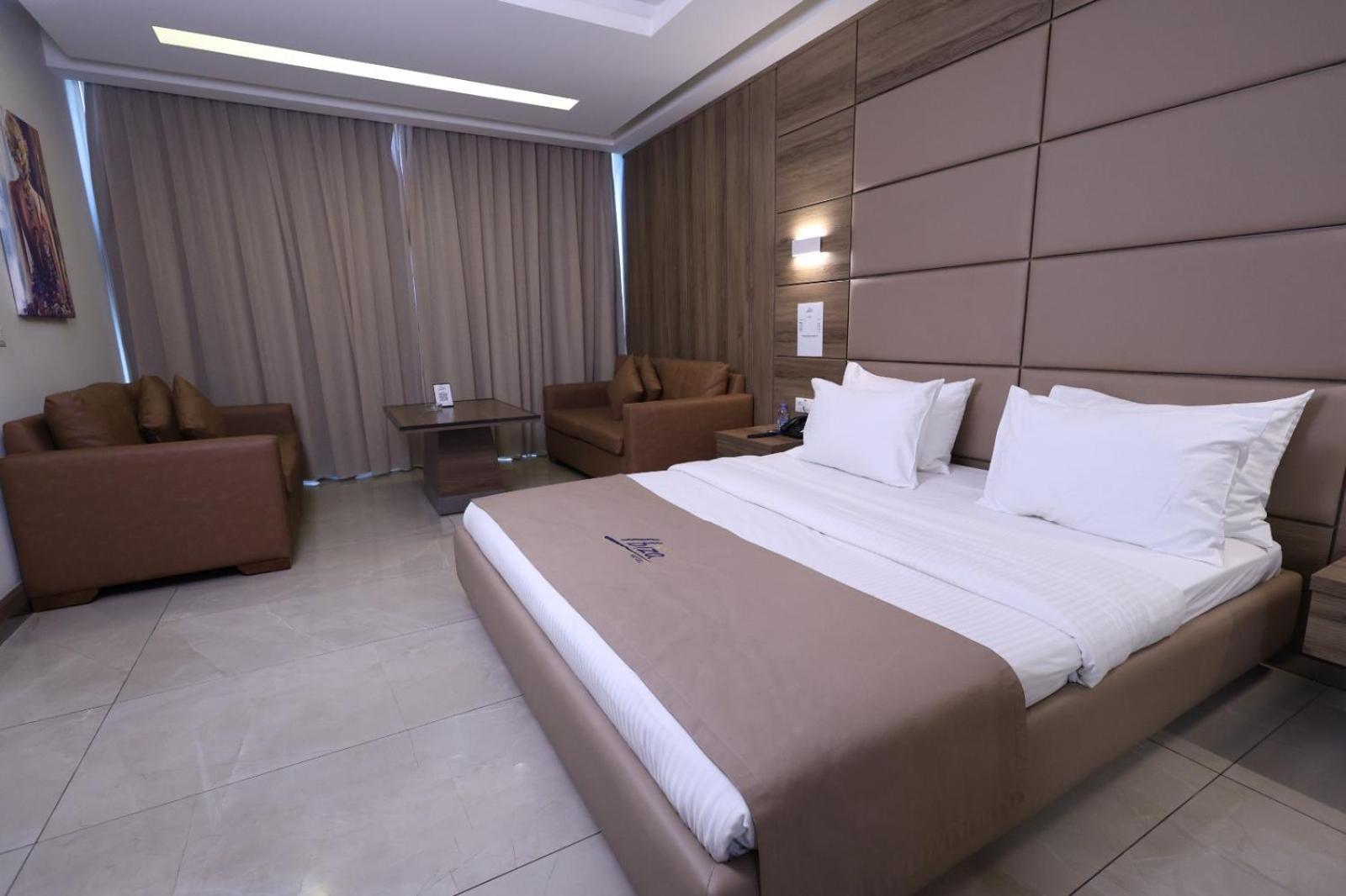 Ibiza Hotel Jounieh Exteriör bild