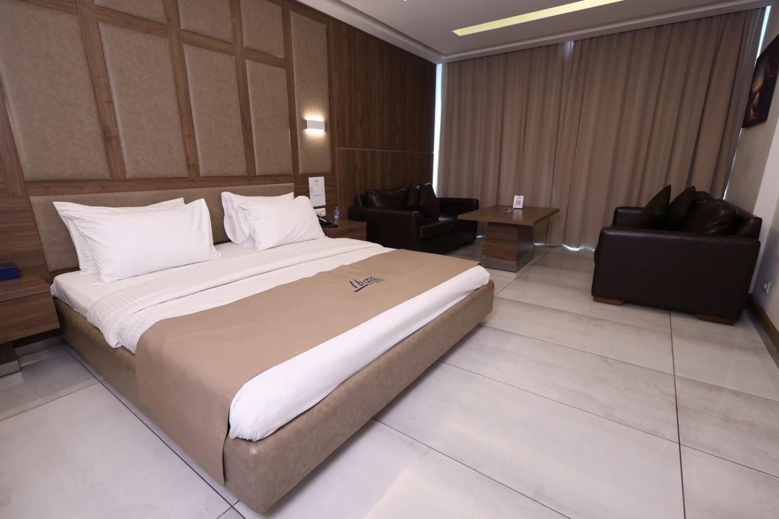 Ibiza Hotel Jounieh Exteriör bild
