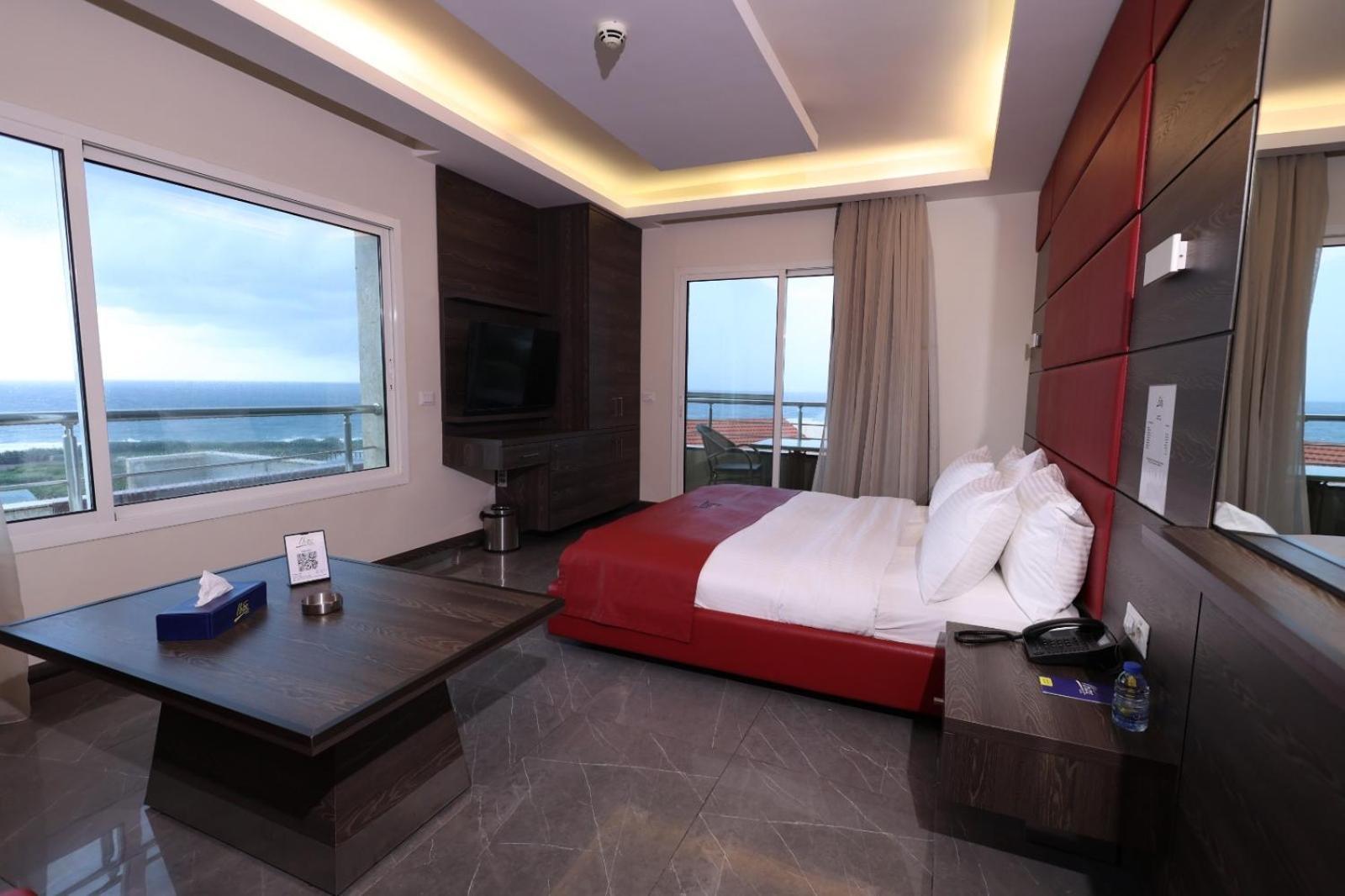 Ibiza Hotel Jounieh Exteriör bild