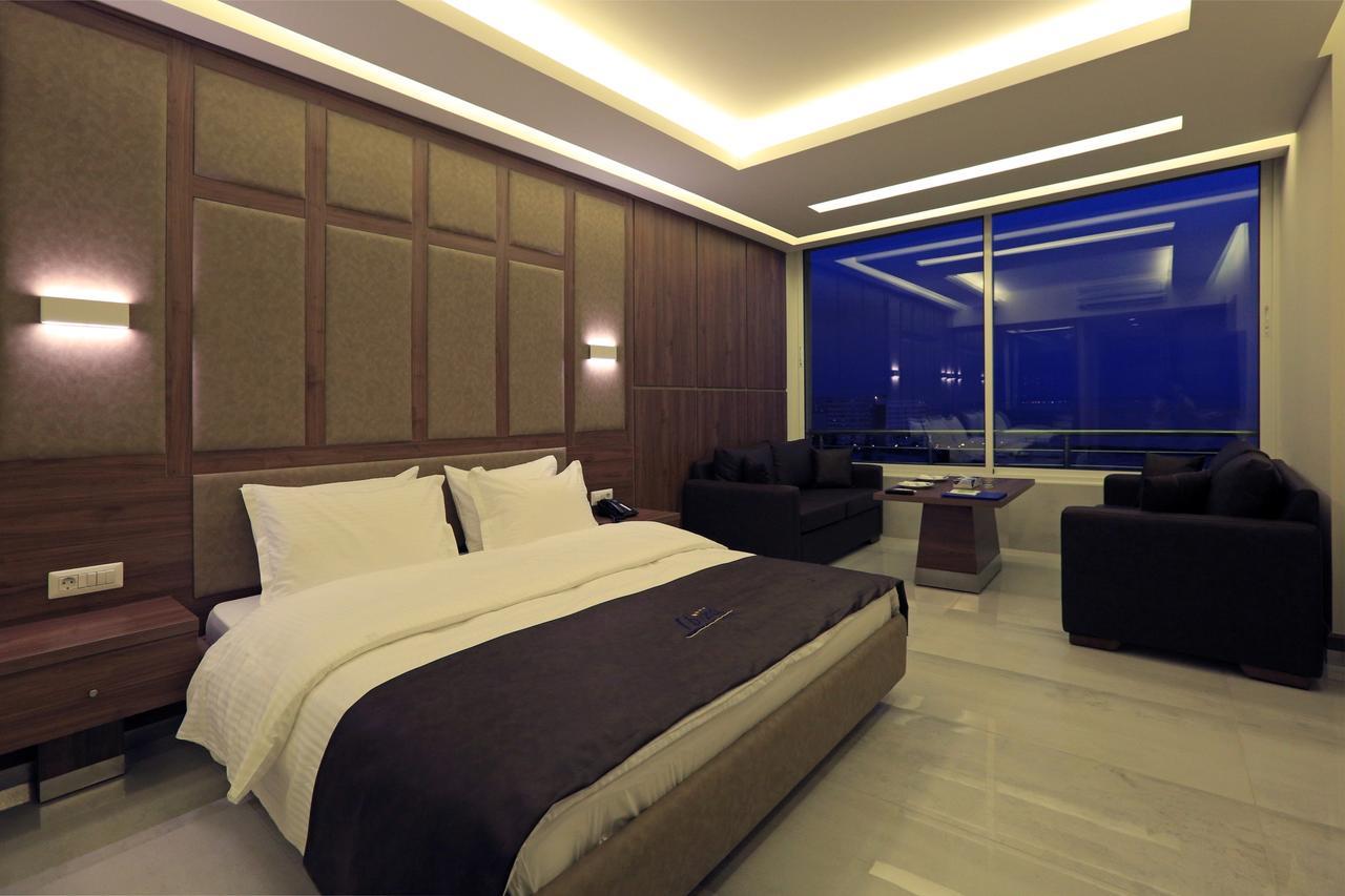 Ibiza Hotel Jounieh Exteriör bild